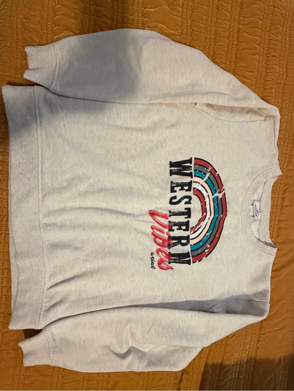Ariat Cream Graphic Crewneck Tee with Red Accent